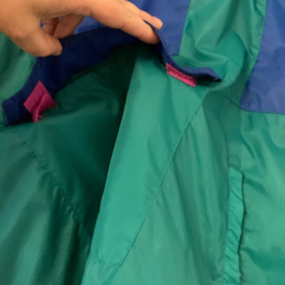 Vintage windbreaker size large - Picture 4 of 6